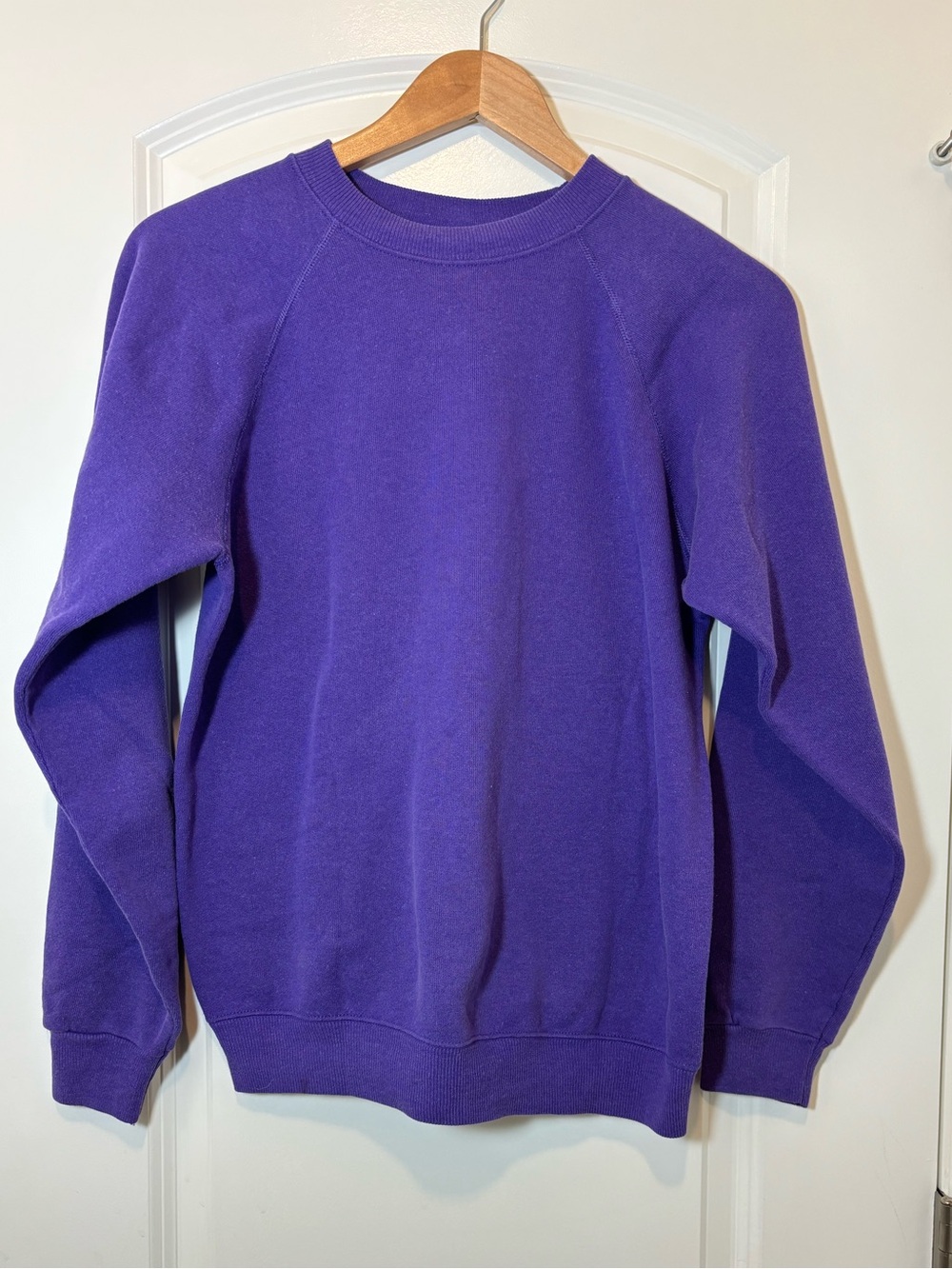 Vintage Hanes Purple Men's Crewneck Sweatshirt #586